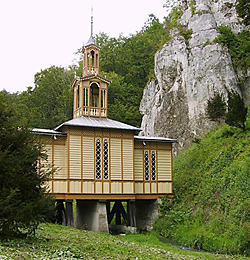 Kirche auf dem Wasser
